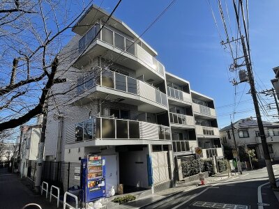 リルシア板橋区役所前